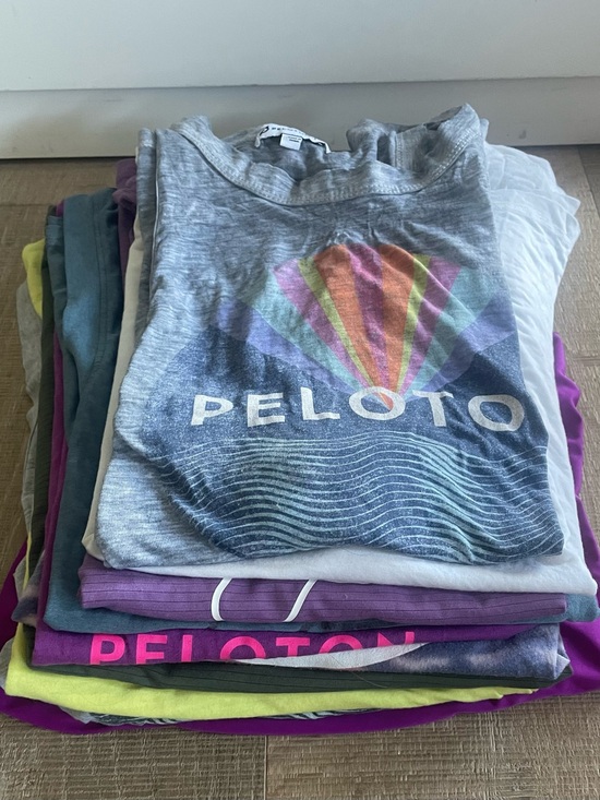 Peloton Tops - Lot - 10 Peloton Tanks Women’s M & L GUC